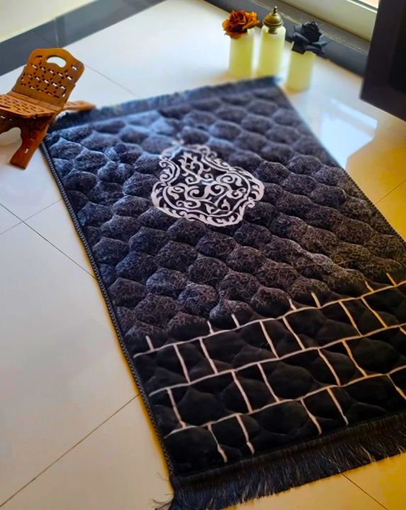 Premium Quilted Velvet Prayer Mat*